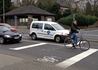 Radfahrer auf neuer Aufstellfläche