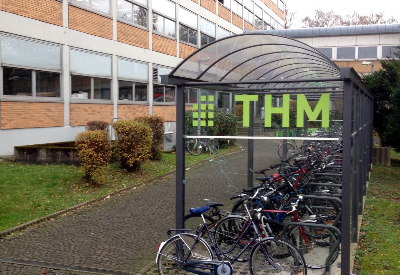 Fahrrad-Stellplätze an der THM