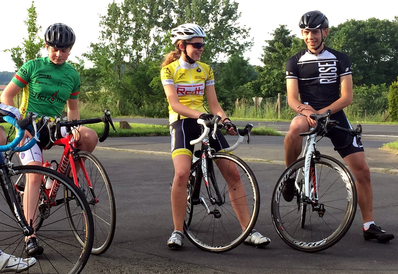 Von links: Florian Wiegand, Janika Schmidt und Sven Fischbach.