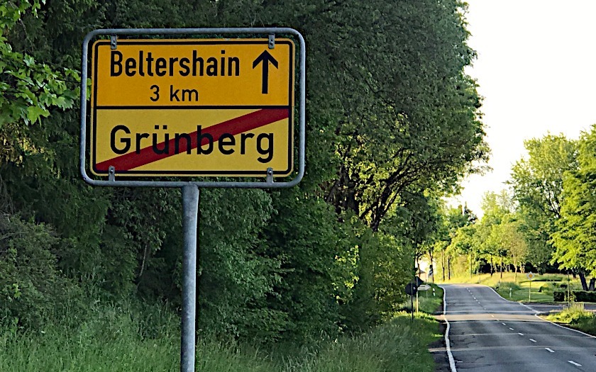 Ortsausgang-Schild in Grünberg. Foto: Stephan Dietel