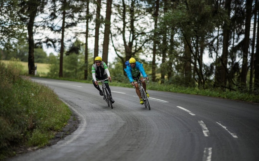 Radsportler im Trikot der Tour der Hoffnung. Foto: Pierre Johne