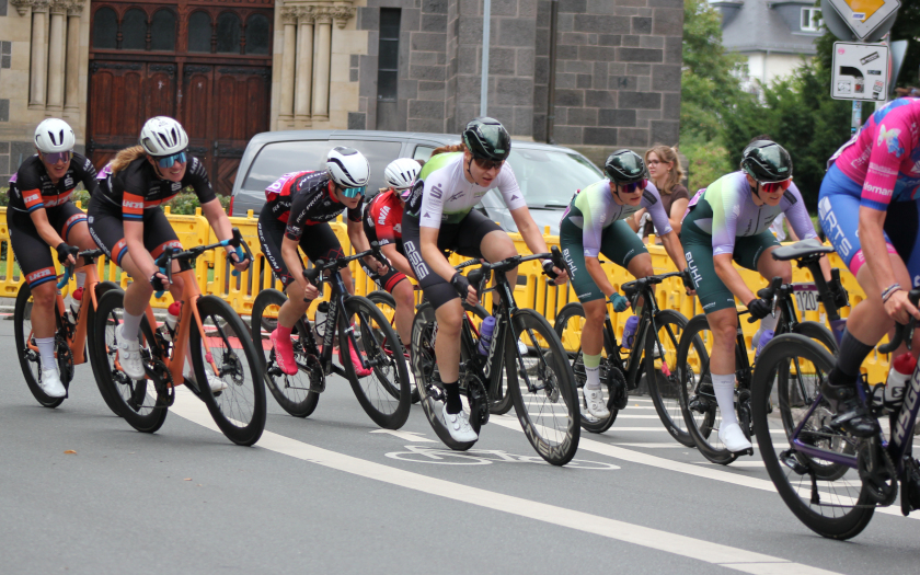 Rund um das Stadttheater 2025 - Rad-Bundesliga Juniorinnen und Frauen