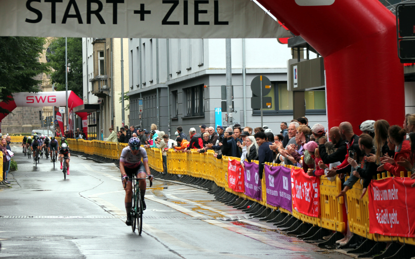 Rund um das Stadttheater 2025 - Rad-Bundesliga Juniorinnen und Frauen