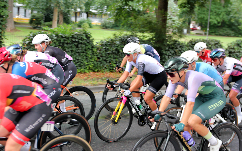 Rund um das Stadttheater 2025 - Rad-Bundesliga Juniorinnen und Frauen