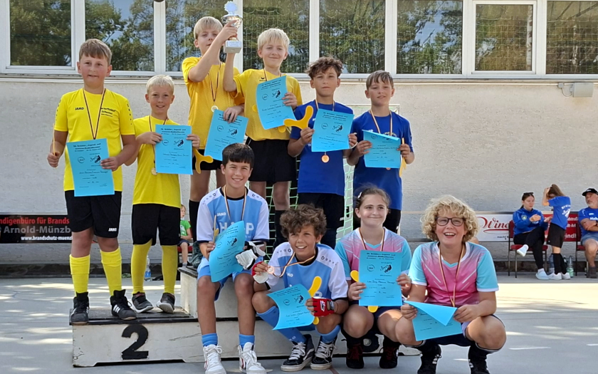 Siegerehrung des 52. Schüler- und Jugend-Radballturnier in Arheilgen