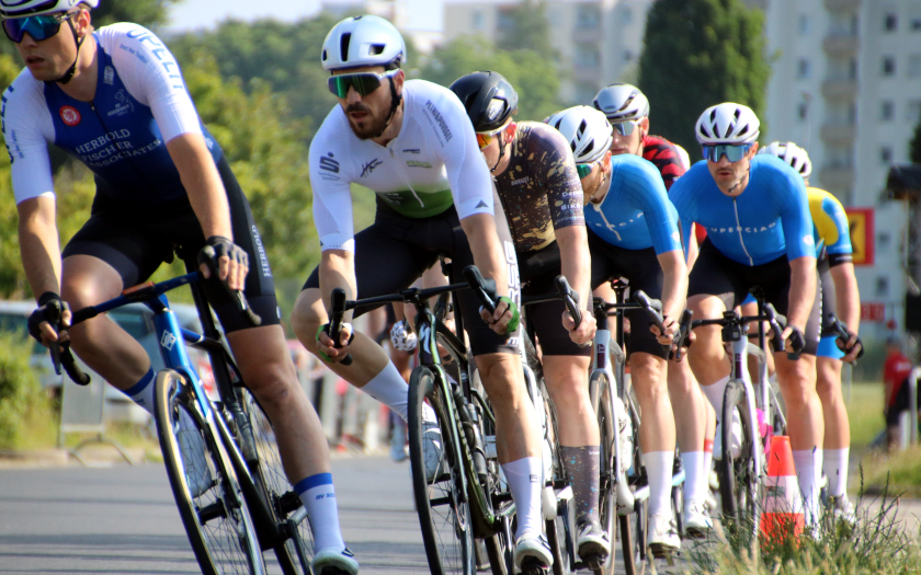 Robert-Lange-Gedächtnisrennen 2025 "Rund um den roten Stuhl" in Eschborn