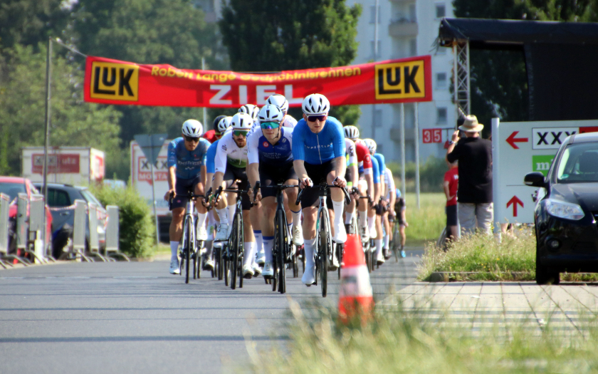 Robert-Lange-Gedächtnisrennen 2025 "Rund um den roten Stuhl" in Eschborn