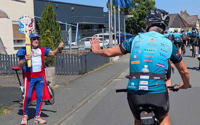 28. Spenden-Radtour von Menschen für Kinder