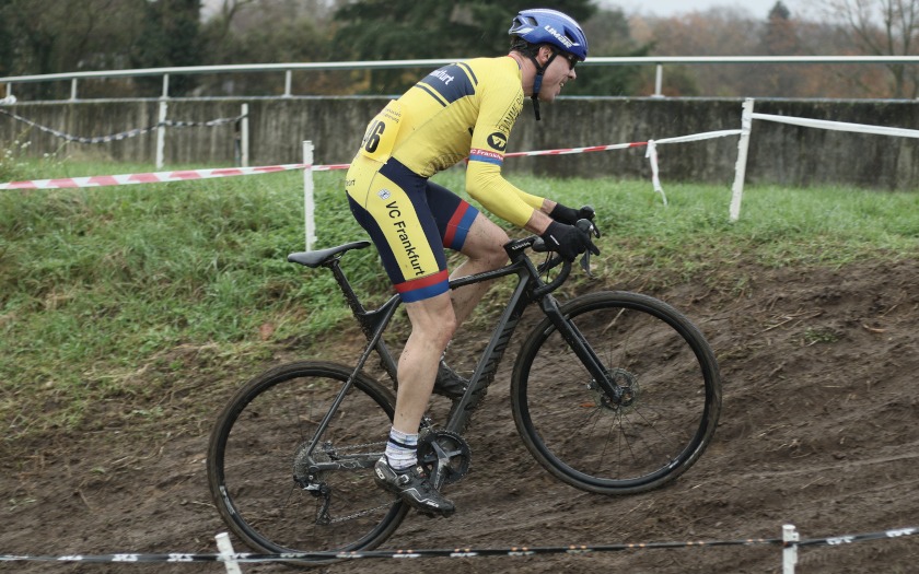 Hessenmeisterschaft Radcross 2023/2024 Darmstadt, Masters II und Junioren