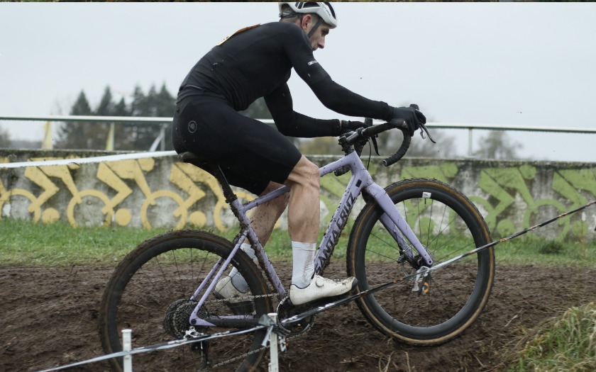 Hessenmeisterschaft Radcross 2023/2024 Darmstadt, Masters II und Junioren