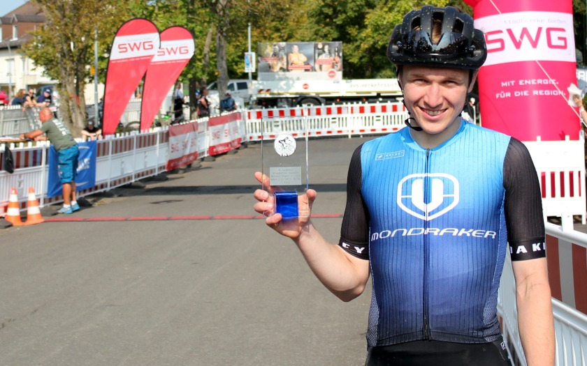 Sean Feldhaus Sieger Kurzstrecke des 15. Dünsberg Mountainbike Marathon