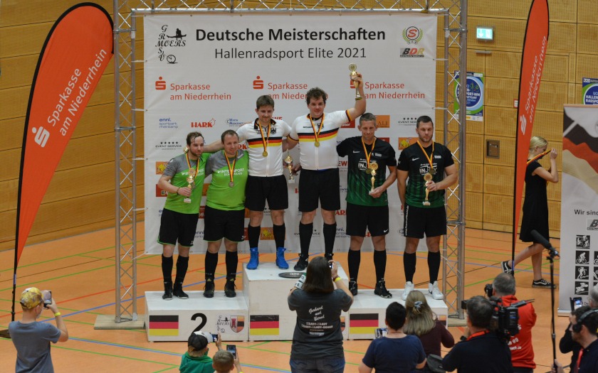 Podium der Radball-DM Elite 2021 in Moers