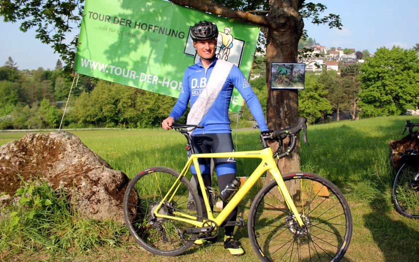 Daniel Mauser nach seinem erfolgreichen Triple Everesting