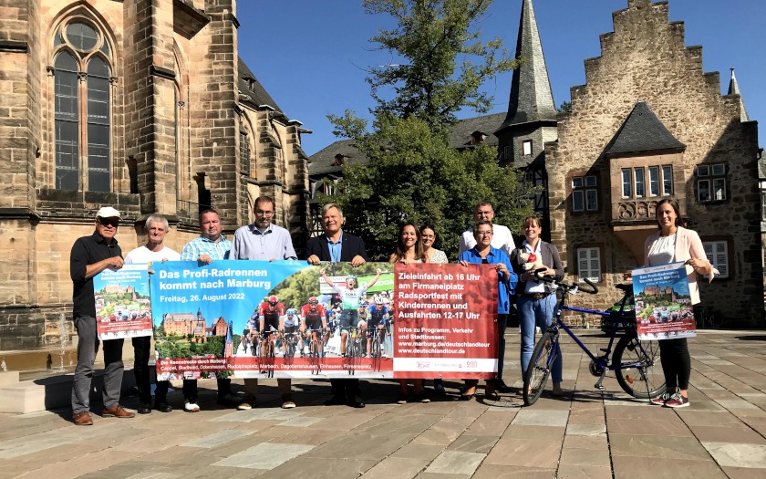 Vertreterinnen und Vertreter der Stadt Marburg