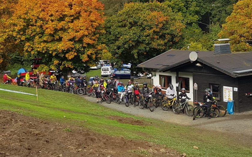 Training für den Super Gravity Cup in Kleingladenbach