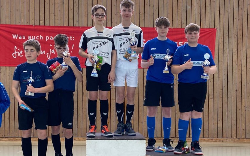 Sieger-Ehrung der U15-Radballer beim Hessenpokal in Laubach