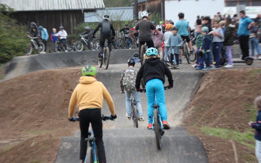 Eröffnung Pumptrack in Wettenberg-Wißmar