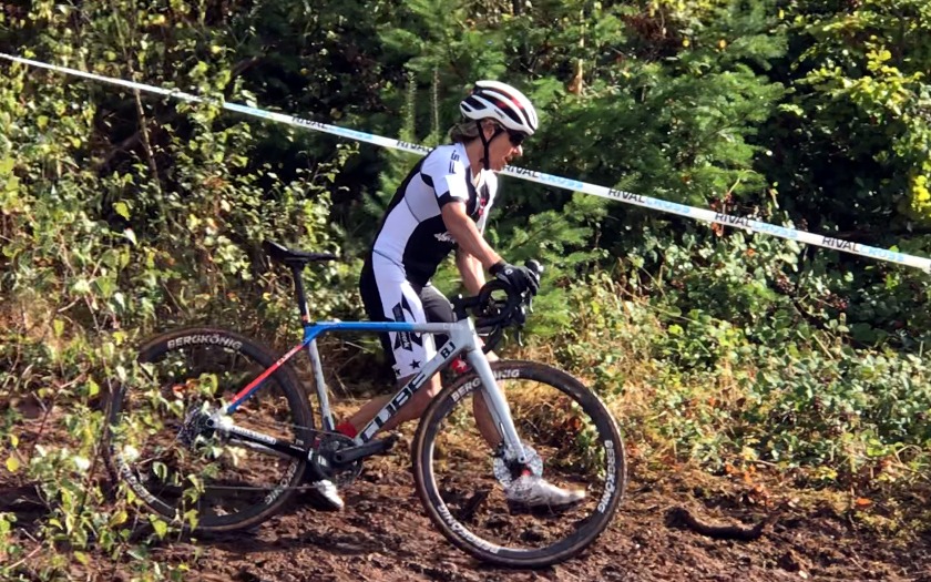 Birgit Jüngst-Dauber in einem Radcross-Wettbewerb