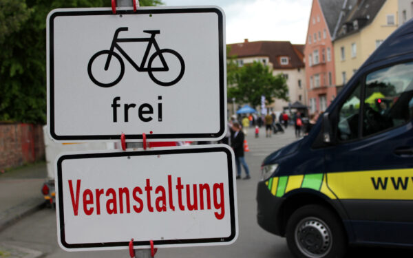 Durchfahrtverbot mit Ausnahme für Fahrräder