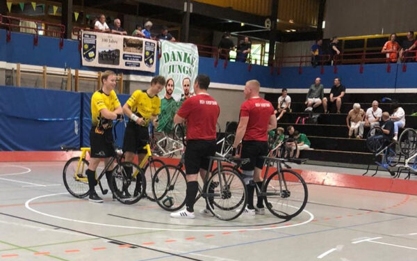 Steven Johncox und Kai Kraft vom Radsportverein Krofdorf-Gleiberg
